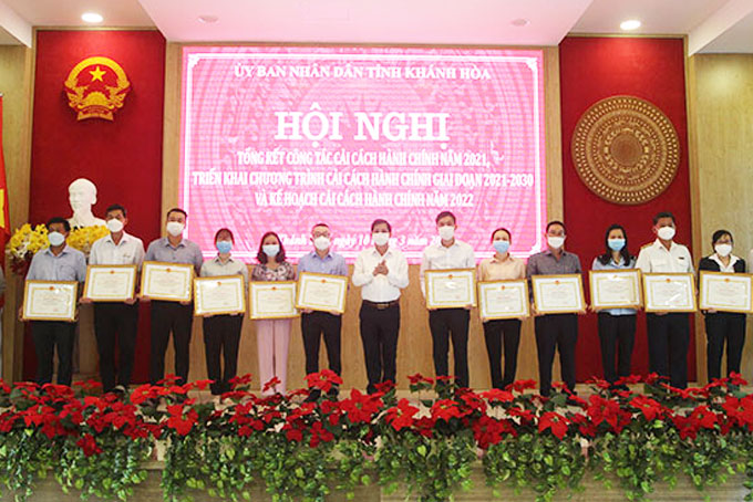 Tiếp tục nâng cao hiệu lực, hiệu quả quản lý Nhà nước