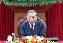 Tổng Bí thư Tô Lâm ký Quy định về công tác chính trị, tư tưởng trong Đảng