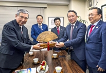 Bí thư Tỉnh ủy Khánh Hòa thăm, làm việc với Chủ tịch Hiệp hội Xúc tiến thương mại quốc tế toàn Nhật Bản
