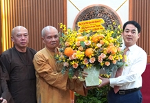 Bí thư Tỉnh ủy Nghiêm Xuân Thành tiếp Ban Trị sự Giáo hội Phật giáo Việt Nam tỉnh