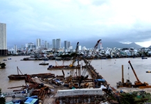 Đẩy nhanh thi công cầu Xóm Bóng