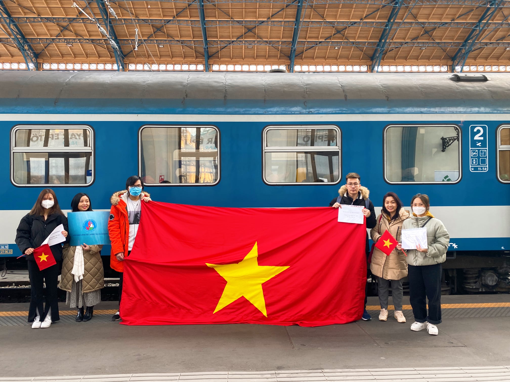 Tình nguyện viên ở biên giới Ukraine: “Vì chúng ta là đồng bào”