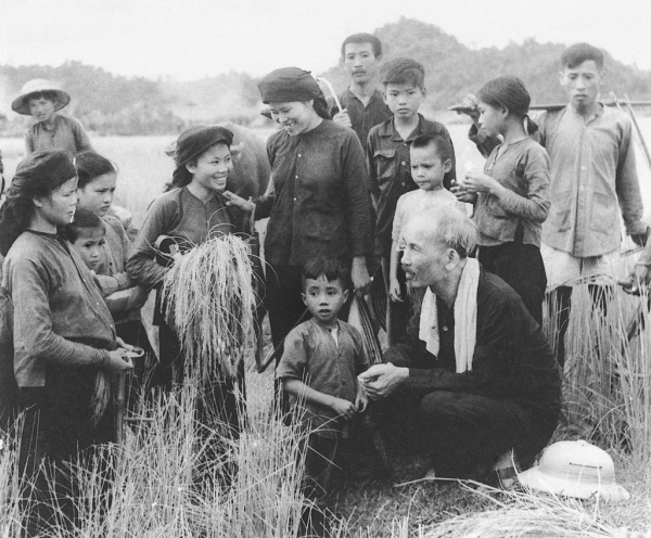 Quan điểm của Đảng về giai cấp nông dân (1930-1954)