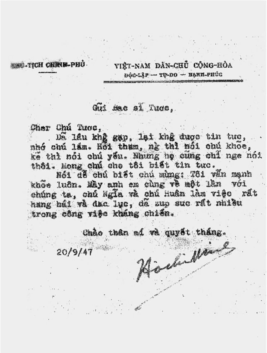 Từ Cao Bằng đến Fontainebleau: Bác Hồ và cuộc trở về của bốn trí thức Việt kiều