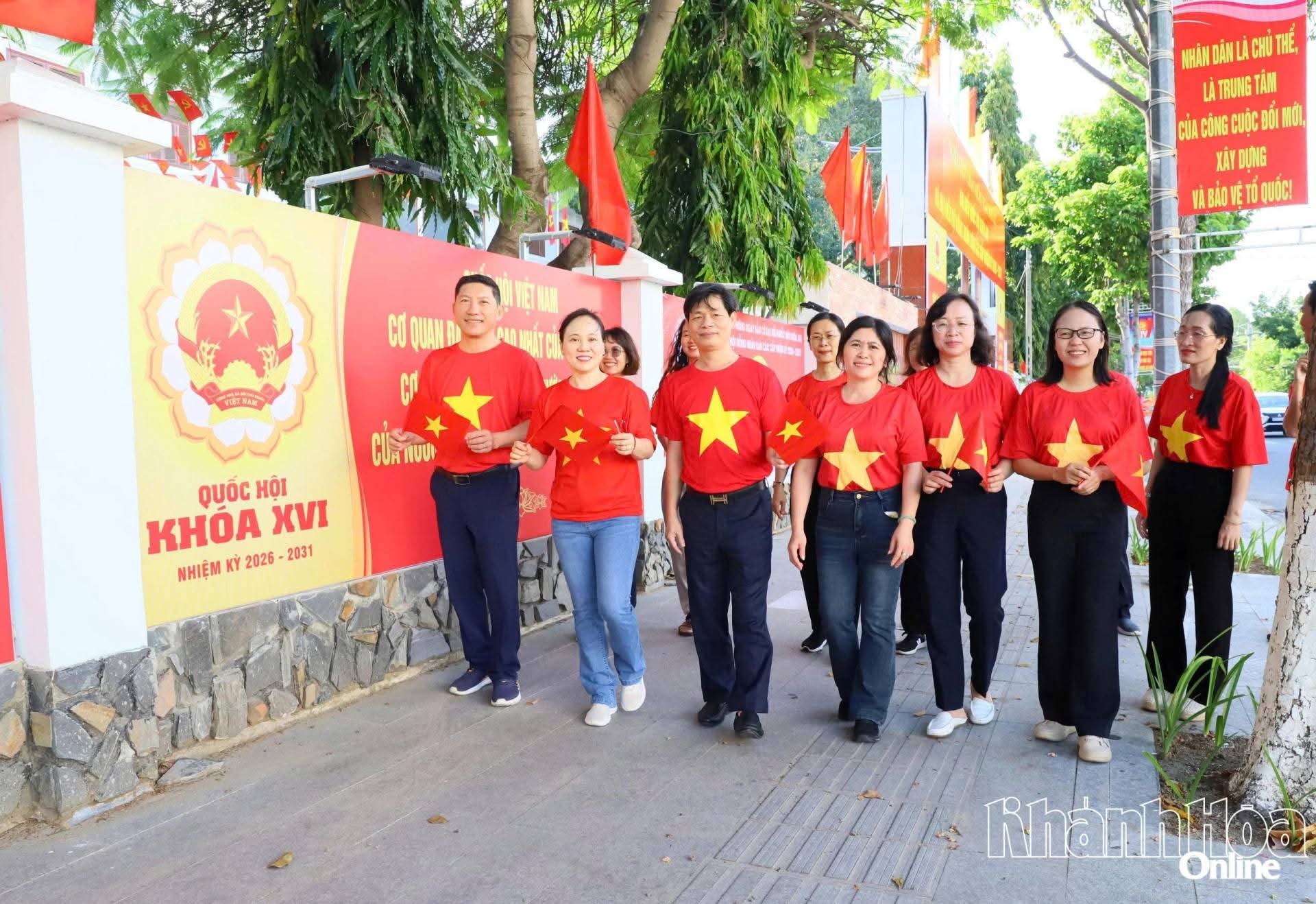 Sẵn sàng ngày hội non sông