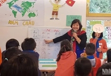 Gìn giữ và bảo vệ tiếng Việt