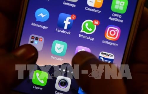  Bản lĩnh trong quản lý, sử dụng mạng xã hội và ứng dụng công nghệ 