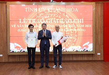 Trao Giải báo chí về Xây dựng Đảng tỉnh Khánh Hòa năm 2021