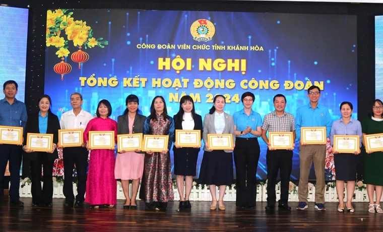 Công đoàn cơ quan Ban Tuyên giáo Tỉnh ủy làm tốt công tác chăm lo, bảo vệ quyền và lợi ích hợp pháp, chính đáng của đoàn viên