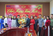 Phó Chủ tịch UBND tỉnh Đinh Văn Thiệu thăm, chúc Tết các đơn vị