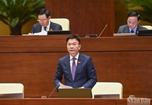 Chống tham nhũng, tiêu cực, lợi ích nhóm trong xây dựng văn bản