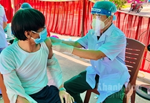 Khánh Hòa phấn đấu đến cuối tháng 9 hoàn thành tiêm mũi 1 cho 100% người dân từ 18 tuổi trở lên