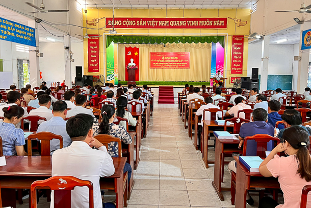 Đào tạo, bồi dưỡng đội ngũ lãnh đạo, quản lý trong khu vực công thích ứng với bối cảnh mới