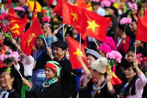 DÂN CHỦ LÀ BẢN CHẤT CỦA CHẾ ĐỘ XÃ HỘI CHỦ NGHĨA, VỪA LÀ MỤC TIÊU, VỪA LÀ ĐỘNG LỰC CỦA CÔNG CUỘC XÂY DỰNG CHỦ NGHĨA XÃ HỘI