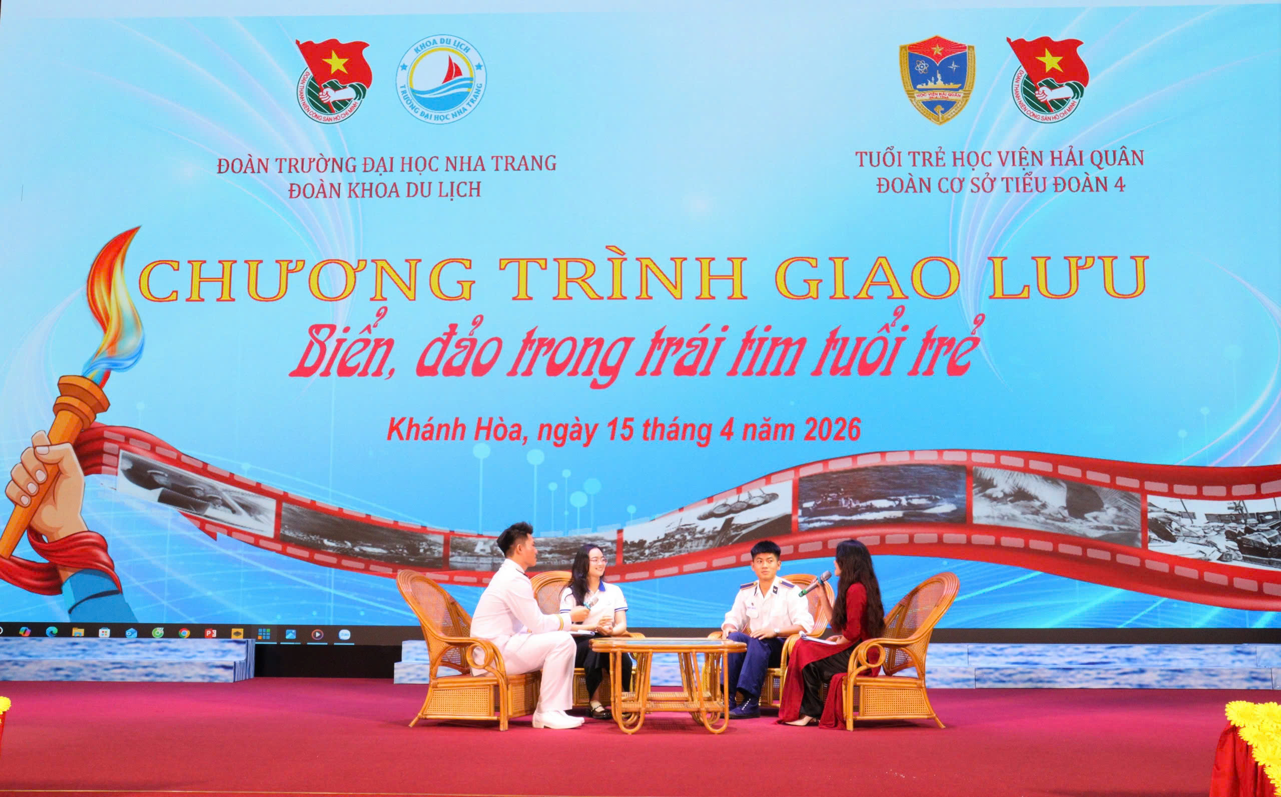 Học viện Hải quân giao lưu, tuyên truyền biển, đảo với Trường Đại học Nha Trang 