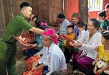 Ngăn chặn “sóng độc” tà đạo