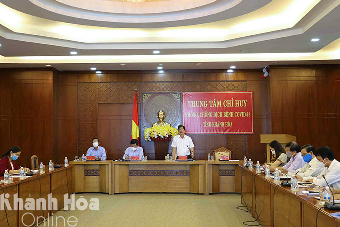 Thống nhất khen thưởng 96 thôn, tổ dân phố giữ vững vùng an toàn trong phòng, chống dịch Covid-19