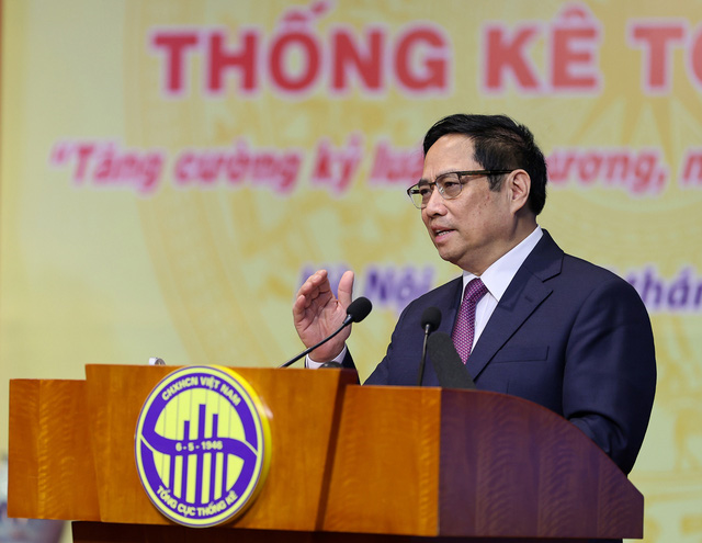 Thủ tướng Phạm Minh Chính: Nâng tầm công tác thống kê để số liệu thực sự 'biết nói'