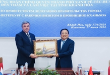 Phó Chủ tịch Thường trực UBND tỉnh Lê Hữu Hoàng tiếp đoàn đại biểu TP. Saint Petersburg, Liên bang Nga