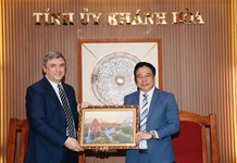 Phó Bí thư Thường trực Tỉnh ủy Nguyễn Khắc Toàn tiếp đoàn đại biểu TP. Saint Petersburg, Liên bang Nga