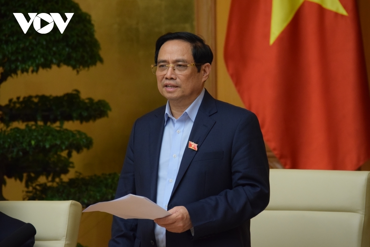           Thủ tướng yêu cầu các bộ lên phương án cho học sinh từ 12 tuổi đi học sau Tết      