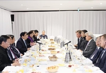 Thủ tướng dự phiên tọa đàm Việt Nam - Điểm đến hàng đầu ASEAN về đầu tư bền vững