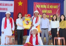 Lãnh đạo Ban Tuyên giáo và Dân vận Tỉnh ủy thăm, chúc mừng Lễ hội Katê năm 2025