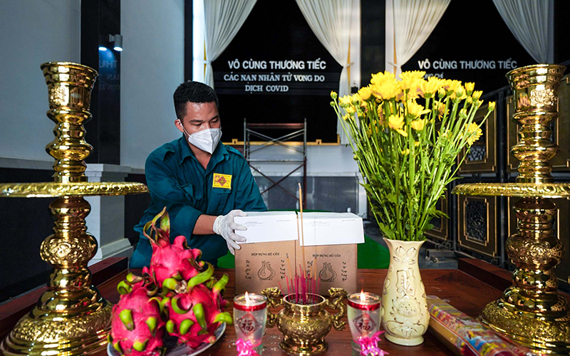 Tổ chức lễ tưởng niệm các nạn nhân tử vong trong đại dịch Covid-19
