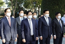 Thủ tướng Phạm Minh Chính dâng hương tưởng niệm Anh hùng liệt sĩ Võ Thị Sáu