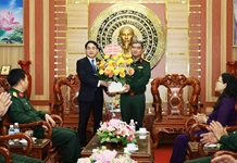 Bí thư Tỉnh ủy Nghiêm Xuân Thành thăm, chúc mừng Bộ Chỉ huy Quân sự tỉnh