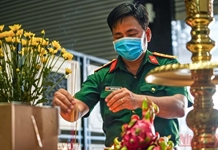 Tối 19/11, tổ chức Lễ tưởng niệm đồng bào tử vong và cán bộ, chiến sĩ hy sinh trong dịch Covid-19