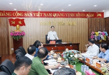 Bí thư Tỉnh ủy Nghiêm Xuân Thành làm việc với Ban Thường vụ Thành ủy Nha Trang