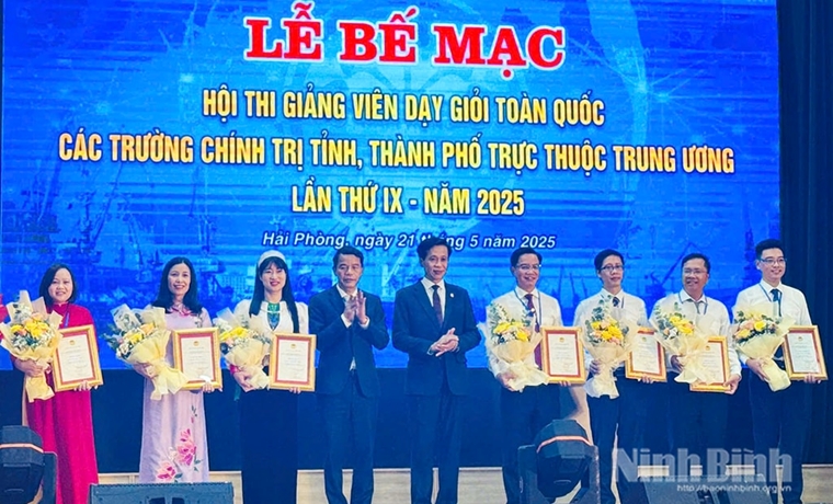 Nâng cao năng lực tổng kết thực tiễn của đội ngũ giảng viên các trường chính trị cấp tỉnh hiện nay