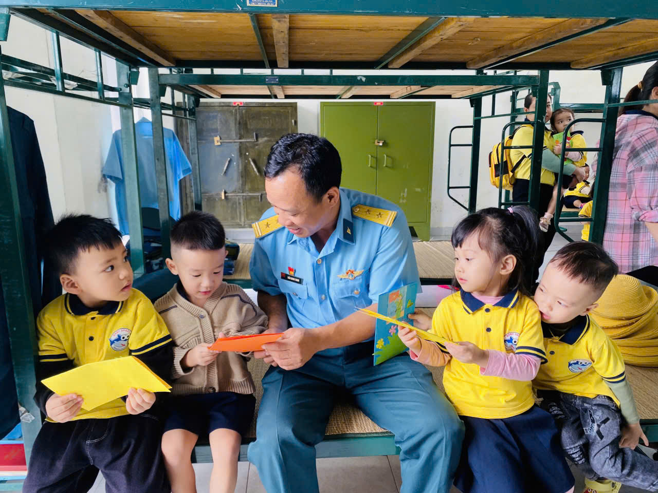 Tiểu đoàn Huấn luyện CSM, Sư đoàn 377 giao lưu cùng Trưởng Mầm non Baby Shark