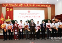 Kỳ họp chuyên đề HĐND tỉnh Khánh Hòa khóa VII: Thông qua 14 nghị quyết và thực hiện công tác nhân sự thuộc thẩm quyền