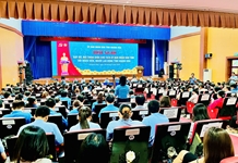 Khánh Hòa: tổ chức Hội nghị gặp gỡ, đối thoại giữa Chủ tịch UBND tỉnh với đoàn viên, người lao động năm 2025