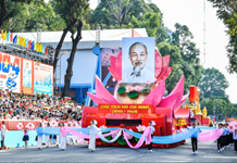 TƯ TƯỞNG HỒ CHÍ MINH SOI SÁNG HÀNH TRÌNH PHÁT TRIỂN ĐẤT NƯỚC