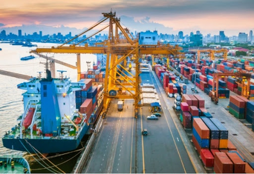 Vận dụng tư tưởng Hồ Chí Minh về phát triển toàn diện trong công cuộc đổi mới hiện nay