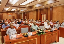 Ban Thường vụ Tỉnh ủy Khánh Hòa gặp mặt các vị nguyên Tỉnh ủy viên