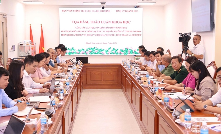 Tọa đàm, thảo luận khoa học về công tác dân tộc, tôn giáo