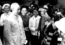 "Văn hóa phải soi đường cho quốc dân đi"