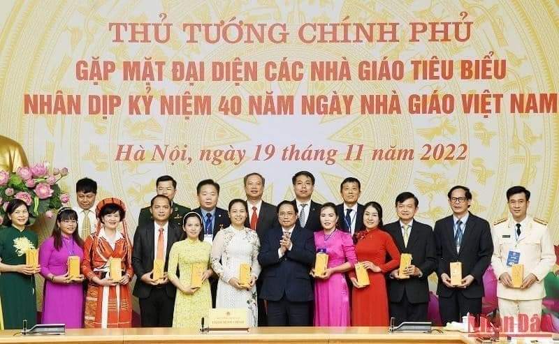 Tôn vinh và thiết thực tri ân nhà giáo
