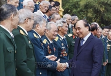 Chủ tịch nước gặp mặt các cựu chiến binh Bộ đội Tên lửa Phòng không và Sư đoàn 361