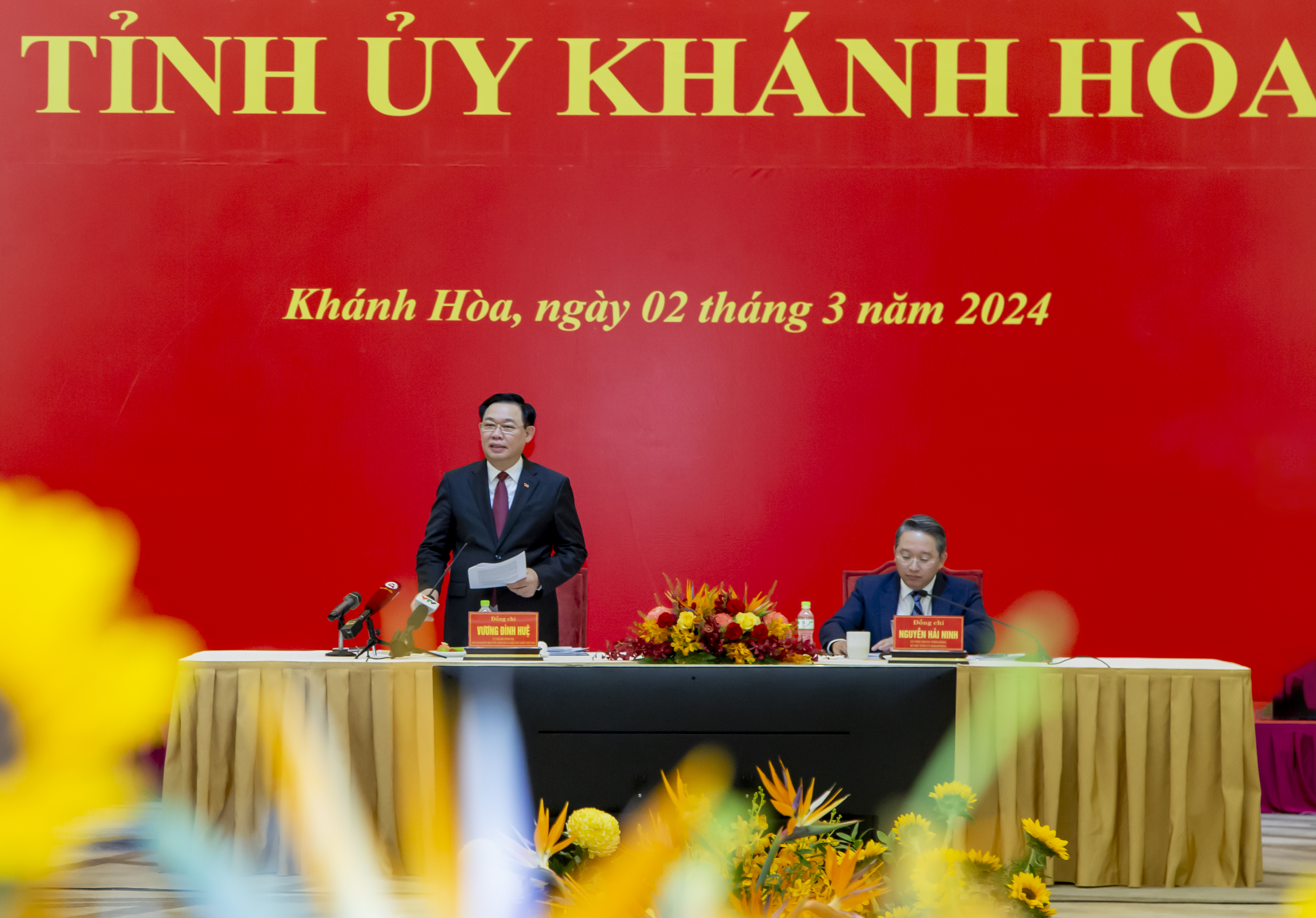 Thông báo kết luận của Chủ tịch Quốc hội Vương Đình Huệ tại cuộc làm việc với Ban Thường vụ Tỉnh ủy Khánh Hòa