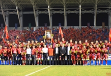 Đội tuyển bóng đá nữ Việt Nam đón nhận Huy chương Vàng SEA Games 31