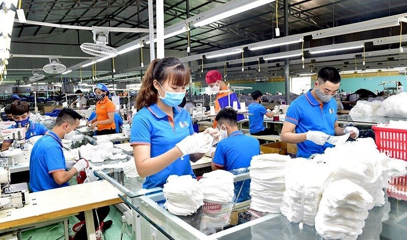 Một số định hướng, giải pháp tăng cường giáo dục chính trị – tư tưởng cho cán bộ, đảng viên khối doanh nghiệp tư nhân trong bối cảnh mới