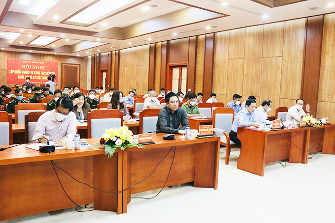 Tập huấn công tác kiểm tra, giám sát và kỷ luật của Đảng