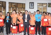 Qua đối thoại giữa Chủ tịch UBND tỉnh với người lao động: Nhiều vấn đề được giải quyết