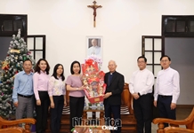 Lãnh đạo Ban Tuyên giáo và Dân vận Tỉnh ủy Khánh Hòa thăm, chúc mừng các cơ sở Công giáo và Tin lành nhân dịp Lễ Giáng sinh năm 2025