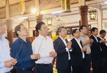 Lãnh đạo tỉnh Khánh Hòa dự lễ cầu siêu cho các nạn nhân tử vong vì dịch Covid-19